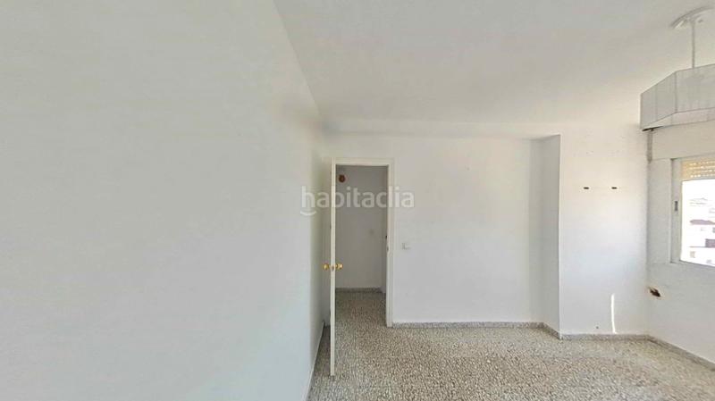 Foto d9a15c36-cb1c-4927-b62d-98fff3ac5fa3. Piso en sierra de Estepona - avda. de andalucía Estepona