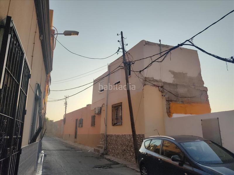 Foto 525e7918-d4a6-41e7-8726-4a15121586c3. House in La Chanca - Pescadería Almería