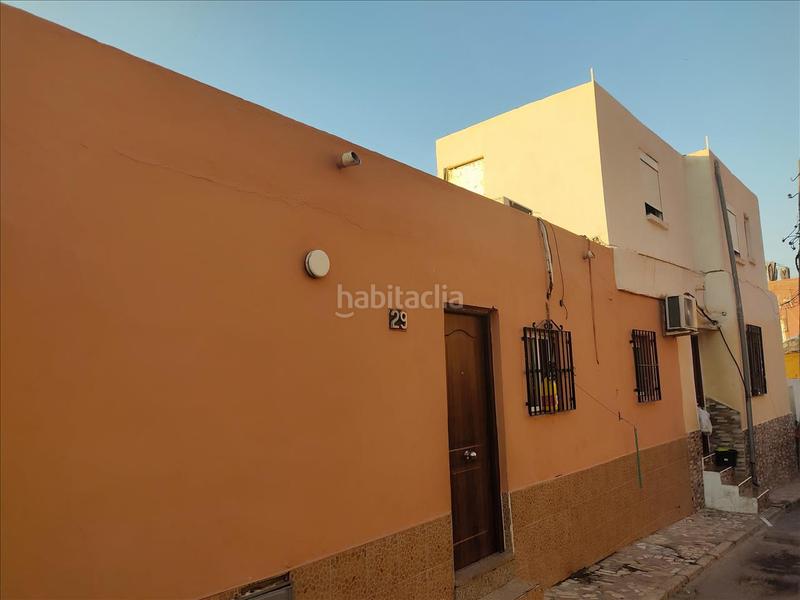 Foto 8812b034-f9f5-4288-bb98-2d7842cbe2d4. House in La Chanca - Pescadería Almería