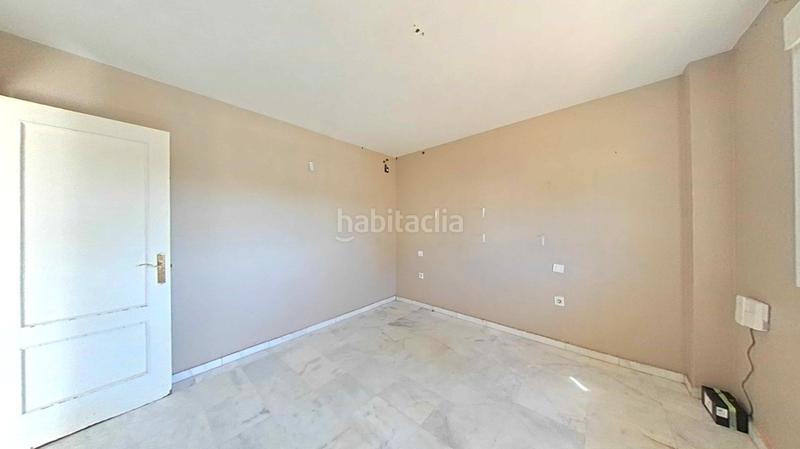 Foto 1475e741-79f4-49b5-a3bb-0387fb4bcd97. Casa a schiera con riscaldamento in Espartinas pueblo Espartinas