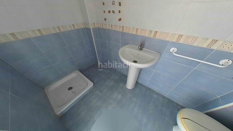 Foto 1a2b851c-97cf-4f5a-b348-1e3dfc772354. Casa a schiera con riscaldamento in Espartinas pueblo Espartinas