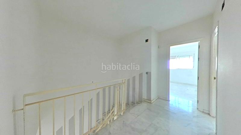 Foto 2863b4c9-3b01-463e-99ad-8ca52d7c0446. Casa a schiera con riscaldamento in Espartinas pueblo Espartinas