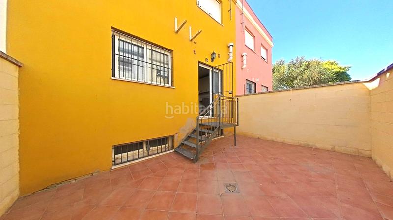 Foto 8e8d7f74-179e-4530-80d6-858224c3b3d8. Casa adosada en Espartinas pueblo Espartinas