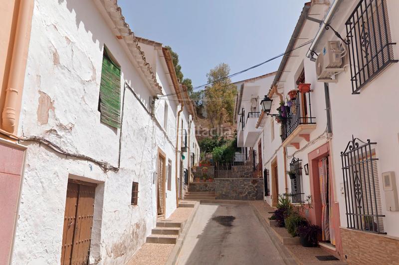 Foto c482100a-2a1e-40ae-aded-7b0625e02457. Casa en Cuevas Bajas