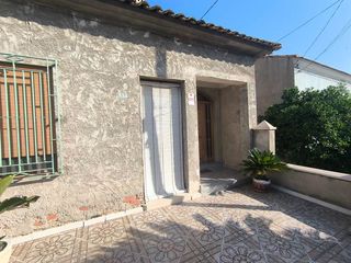 House  Orilla azarbe