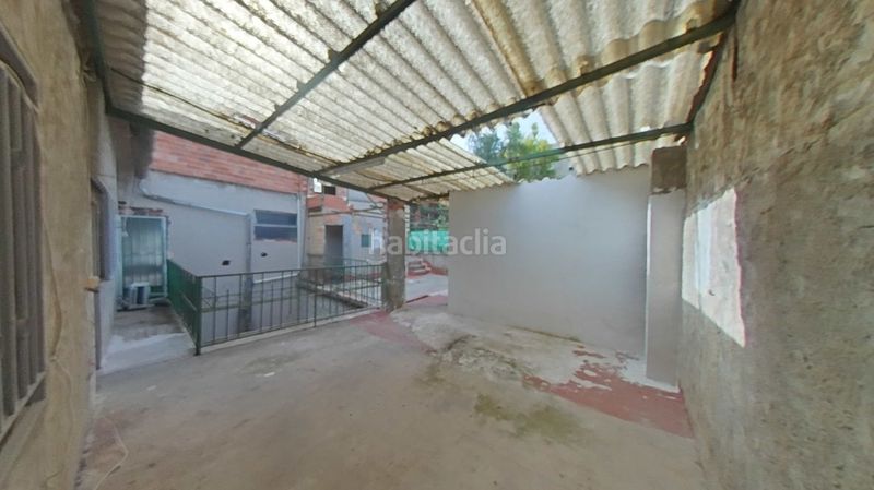 Foto 1332ef3b-c98f-46db-8a8a-0045e0f7b60d. Casa amb aparcament a Bèlgida