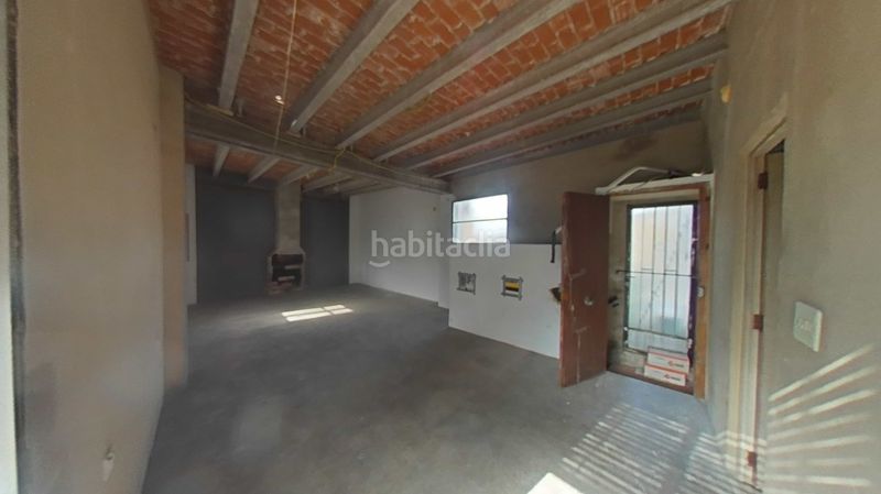 Foto 504b152d-8ba6-45e5-9e5a-7caaaed32730. Casa amb aparcament a Bèlgida