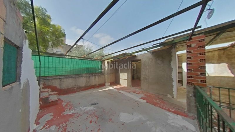 Foto 9817208f-a86e-48b4-a729-39fdab89f949. Casa amb aparcament a Bèlgida