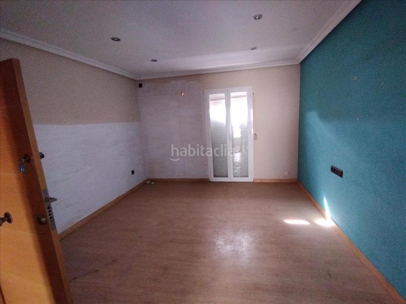 Foto b5fdce00-3d05-4076-8e08-a3fc04cdbe79. Etagenwohnung in Linarejos Linares