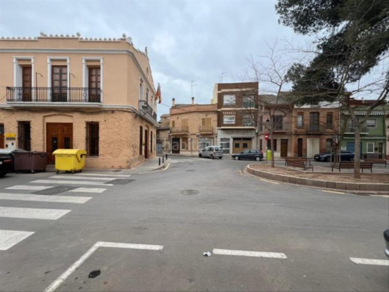 Foto f5a6ef77-1f15-49a3-90a7-c46cc7d83dc9. House in Borbotó Valencia