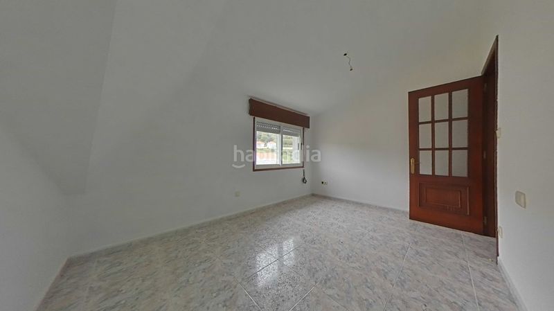 Foto cc61ac13-6f60-4ace-bfcd-c0c60707c5a5. Casa amb calefacció aparcament a Cariño