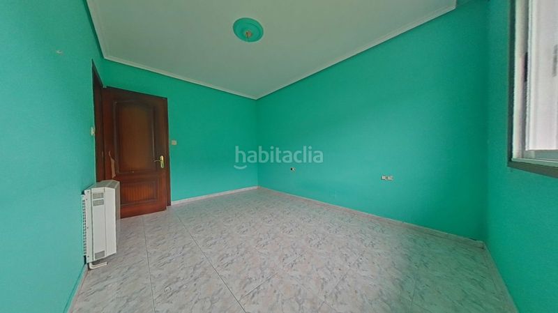 Foto f4ad608a-3eb7-48ba-a766-72731453f1da. Casa amb calefacció aparcament a Cariño