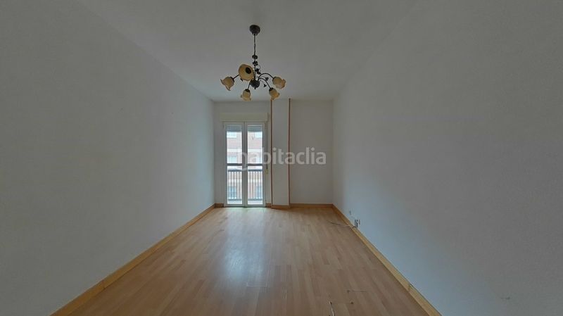 Foto c5b6e1e5-ec85-4b4d-ac0a-2adbb79bdc3b. Pis a Barrios Bajos - La Horta Zamora