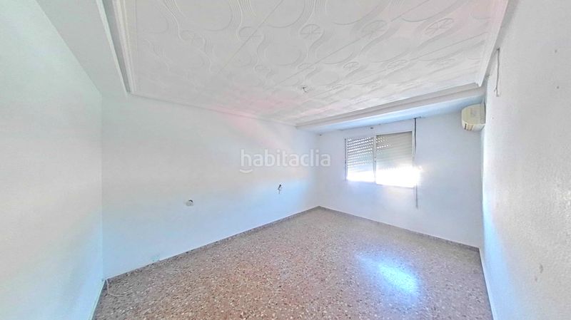 Foto a6c217d6-f361-4d61-a0dc-4a5bd427b767. Pis a Barrio Benicalap Valencia