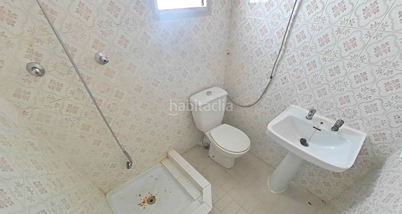 Foto ae3cfb0e-e4dd-4741-a4c9-a741cc9ae894. Pis a Barrio Benicalap Valencia