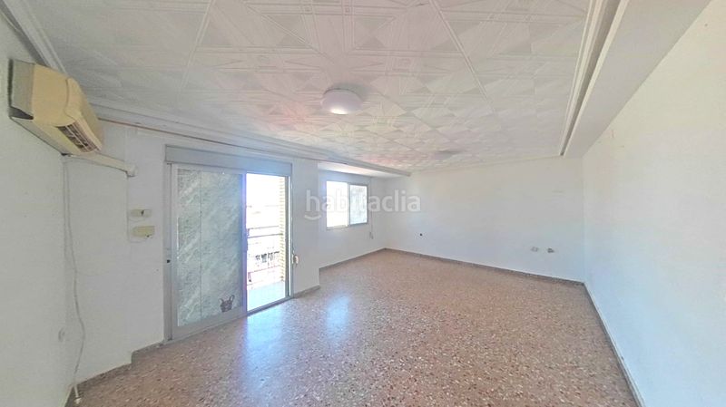 Foto b24bdfa7-5ec6-4bed-80cc-c7d28d2c1737. Pis a Barrio Benicalap Valencia