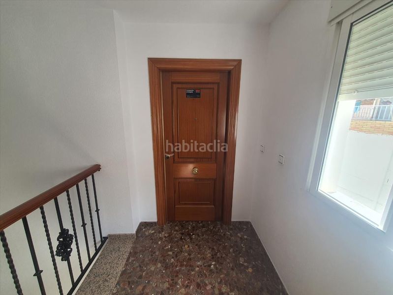 Foto 527290b2-cb2c-4762-8c1c-1fb9c2c2b171. Pis a Colomera