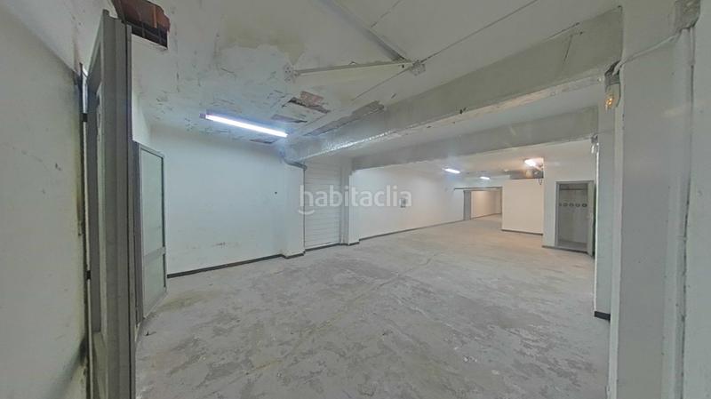 Foto 33bf2d65-3f81-4a1c-a083-b8a8977d92ee. Local comercial a Verdum Barcelona