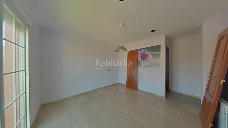 Foto 0aee0040-0501-4277-8e91-d019dc825a55. Casa a schiera con parcheggio in Barrio de la Vega Monachil