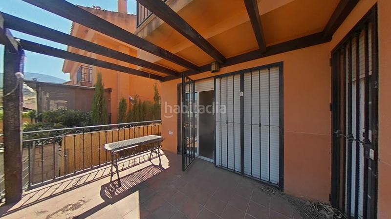 Foto 006c8aa7-411e-4de6-aef4-47c2120bb244. Casa adosada en Barrio de la Vega Monachil