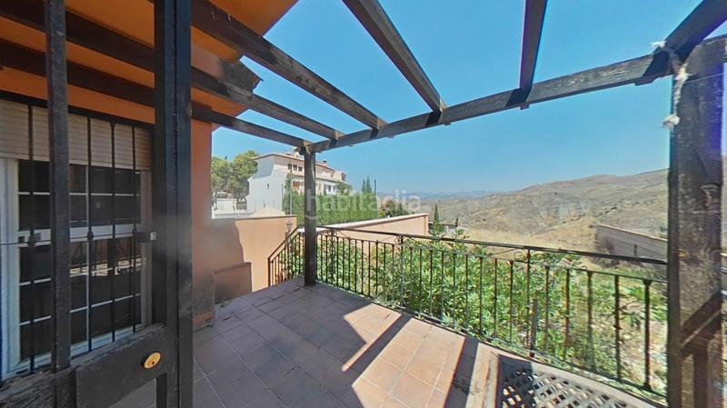 Foto 0adef235-d28a-4880-ade9-3d37d7628fa9. Casa adosada en Barrio de la Vega Monachil