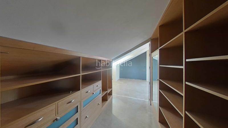 Foto 2f7d8273-021f-491a-a334-6ad23bc9c965. Casa adosada en Barrio de la Vega Monachil