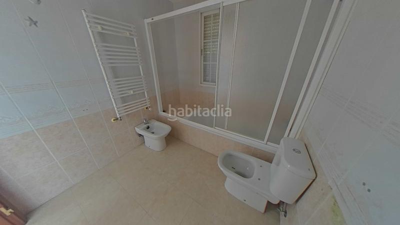 Foto 962f6970-03a6-4394-ba19-75560ee884e3. Casa adosada en Barrio de la Vega Monachil