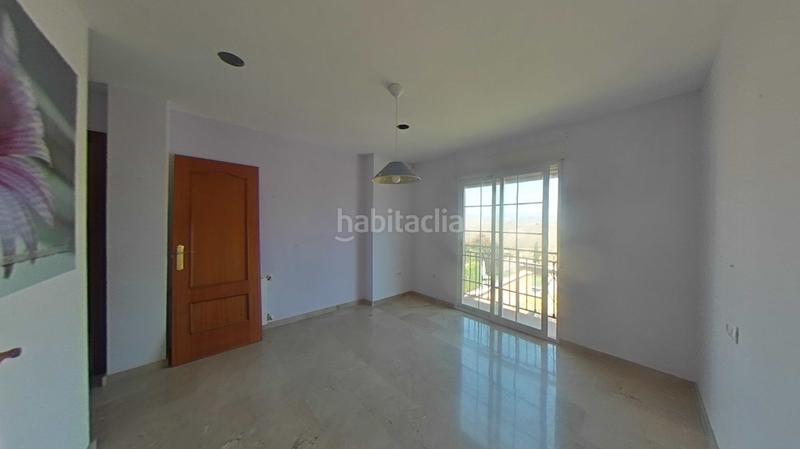 Foto c3fe622a-cdcc-4b31-84a2-a71621020e6e. Casa adosada en Barrio de la Vega Monachil