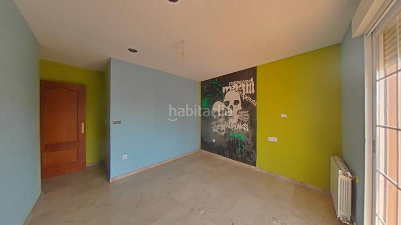 Foto e322b17a-9fd2-40aa-bea7-c00ebf3bc0d9. Casa adosada en Barrio de la Vega Monachil