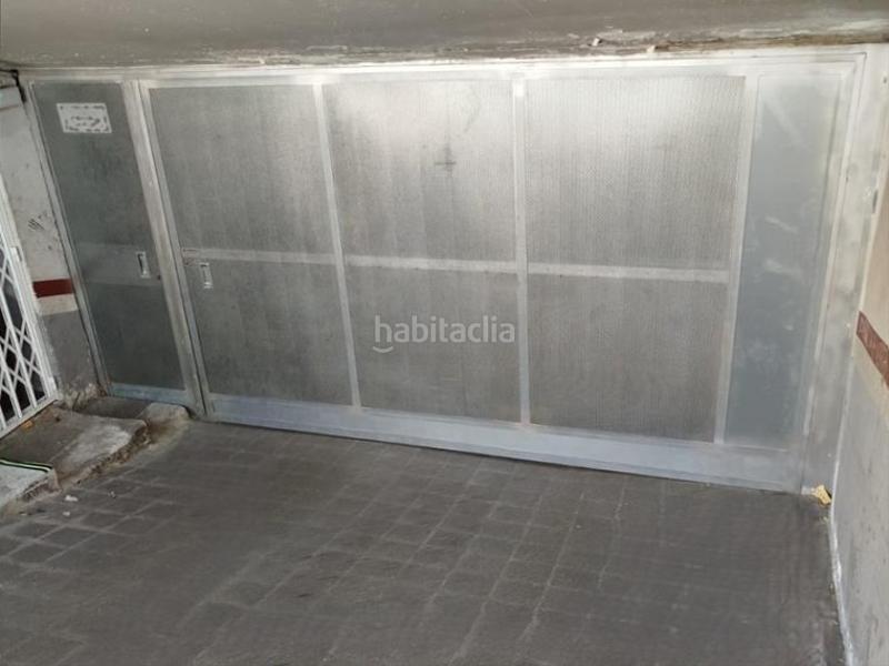 Foto 162f8a09-07da-4d1a-ba39-c8c7a23ba938. Parking voiture dans Poble Sec Igualada