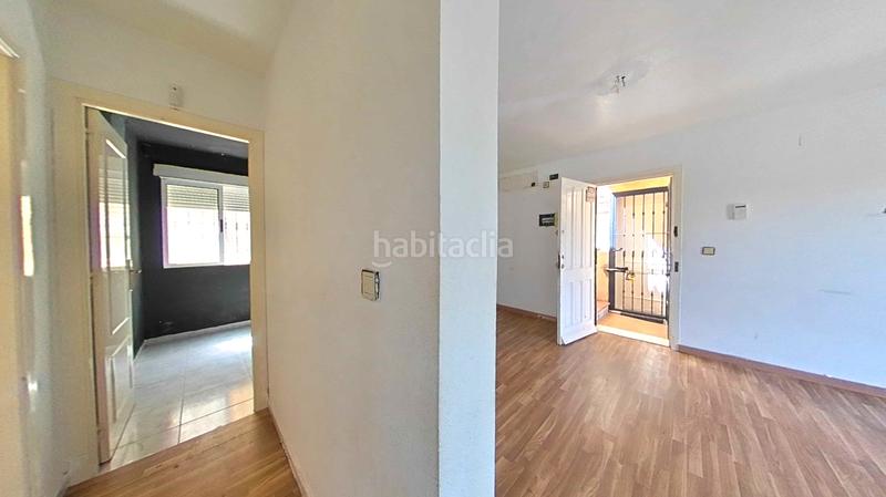 Foto 37a27ba3-93b1-42a2-815b-df29e4c56f50. Pis a Zona Carrefour - Urbanizaciones Torrevieja