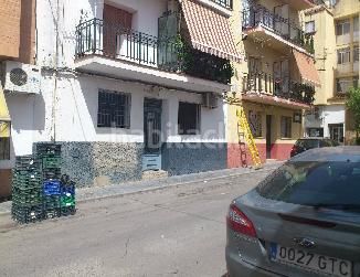 Foto 3ce8f85c-4f8b-4ec1-b5dc-aa32613ef717. Casa adossada a Bailén