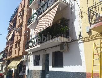Foto 5faf7e6c-8573-4d1c-b6e8-d8cac5b28442. Casa adossada a Bailén