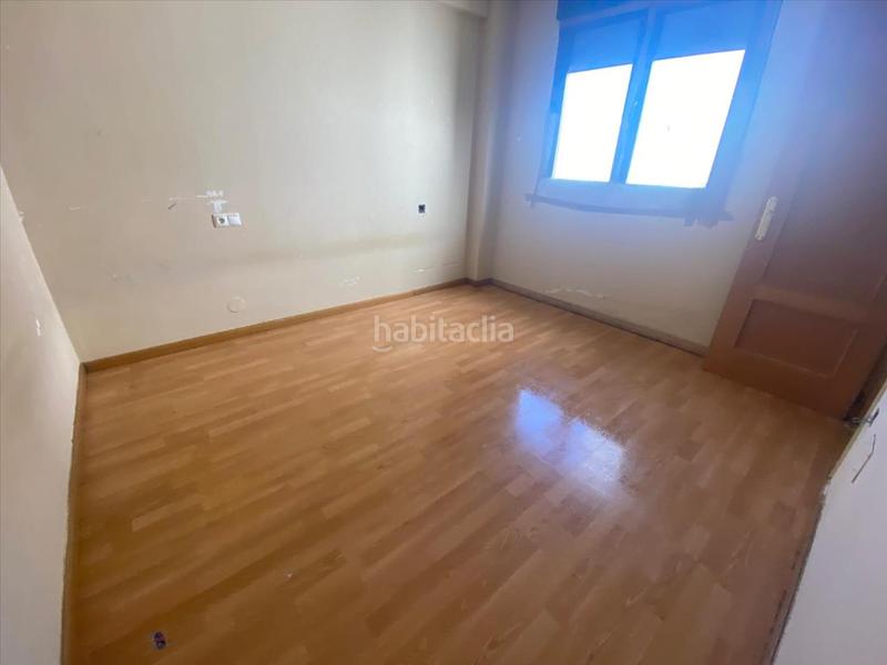 Foto 1732144e-3575-46b6-b9b9-6bb31742950e. Appartamento in Trobajo del Cerecedo León