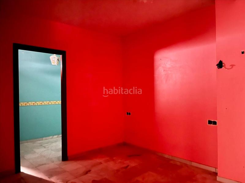 Foto 08fd8be0-5774-4d0d-8c6a-fc02d251b075. Casa adossada a Morón de la Frontera