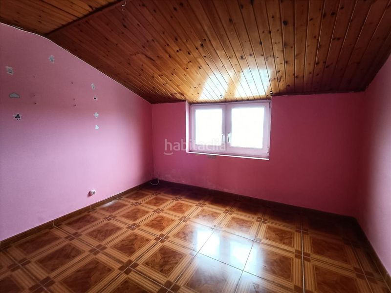 Foto 5df45026-55a0-439a-9383-50a26815ecd0. Pis a Muxía