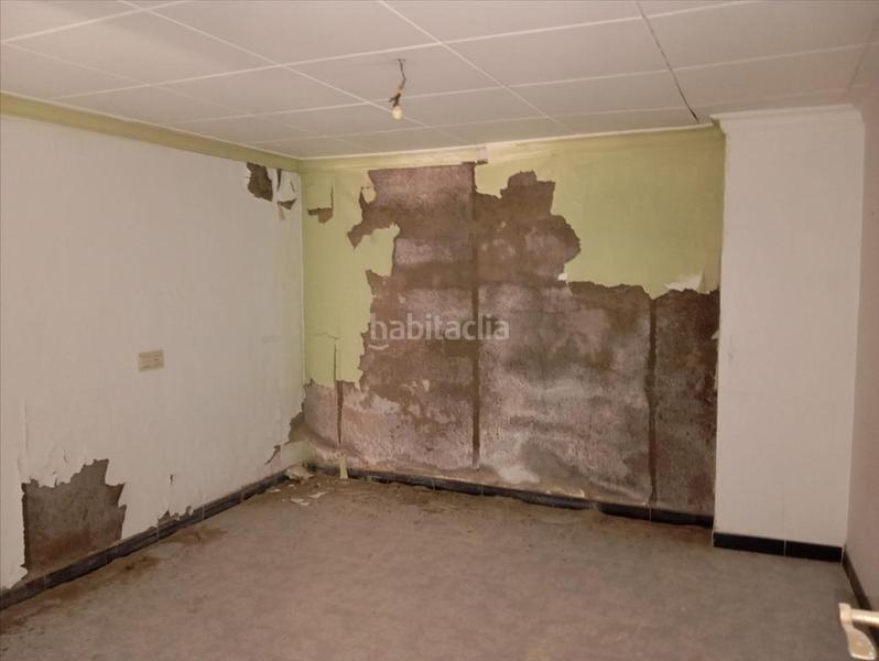 Foto 187ba8c7-c94a-408a-a4e5-f16a59b2bd47. Casa adossada a Cúllar