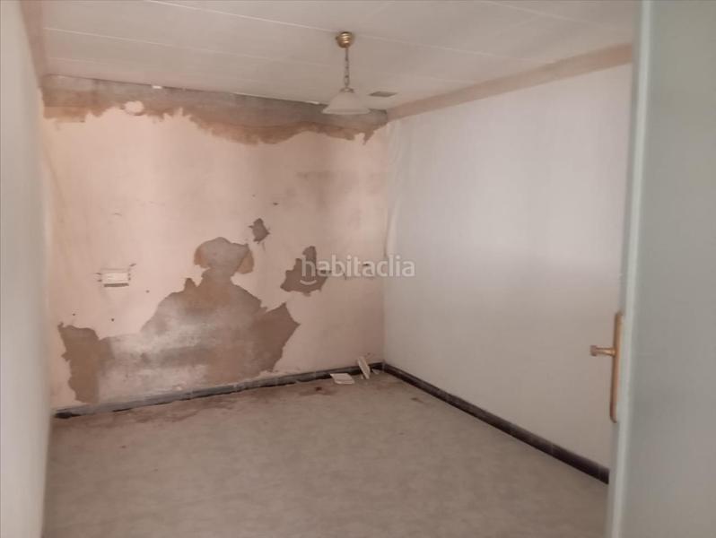 Foto a0d6283e-53a2-427b-9f24-1ea61acfc73d. Casa adossada a Cúllar