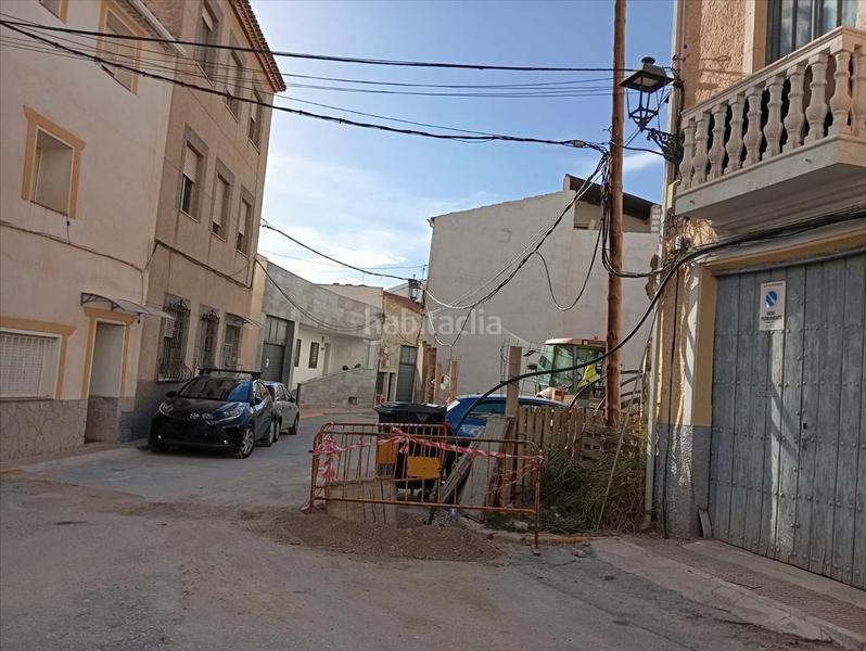 Foto f8fb69db-ac63-40b6-8c43-0f18ff001256. Casa adossada a Cúllar