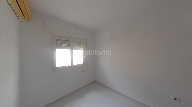 Foto 58682d15-ad91-453b-8db3-9cba1b562ed0. Appartamento con parcheggio in Centro Alcázares (Los)