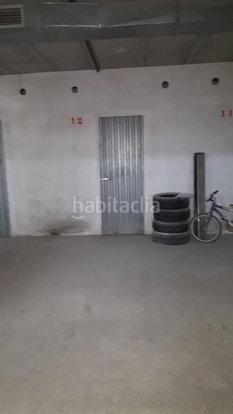 Foto b4d213a5-e010-4428-a390-29bd35c240c1. Parking coche en ciutat d´Alcúdia Alcúdia