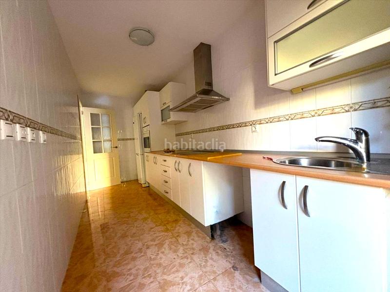 Foto c20b9148-5ec4-493c-be70-a06bb0d73048. Flat with pool in Romana Playa Marbella