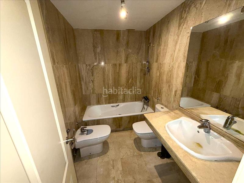 Foto a01bcc53-229d-496b-a450-49c33cce4d4b. Piso en Romana Playa Marbella