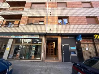 Flat  Av francisco cabrera