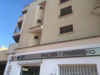 Aparcament cotxe  Constitución