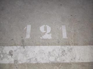 Parking coche en Constitución