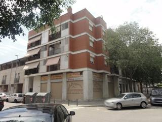 Parking coche  Enric morera