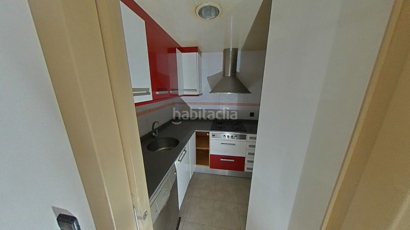 Foto 27419895-4d4d-447e-94b1-02e1b7edb442. Piso en Centre Viladecans