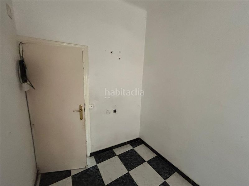 Foto aa42d502-a932-4203-b00d-232f0bbf33a2. Piso en Abarán