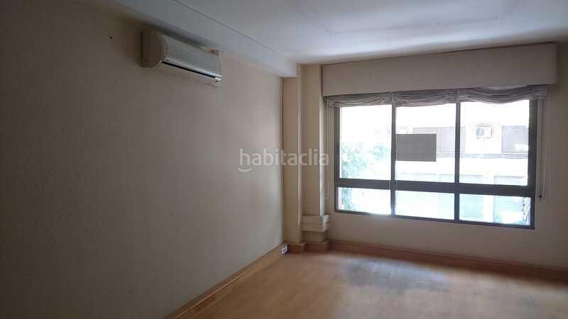 Foto a0d8285d-414c-4d22-a5f9-165c98fd1789. Local comercial a Centro Villarreal / Vila - real